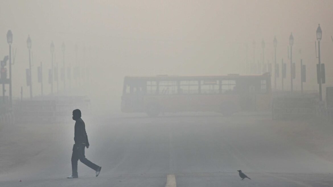 The air of Agra turned poisonous in the new year, AQI of Sanjay Palace raised concern