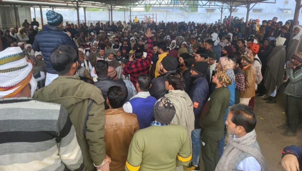 BJP leader flouting model code of conduct, police-administration oblivious