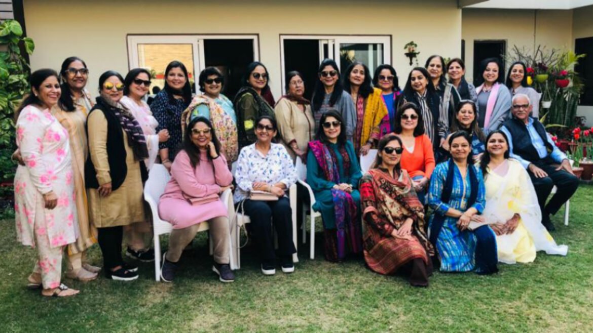 Cultivation of tulips growing in the mountains in Agra, industrial club got a special achievement