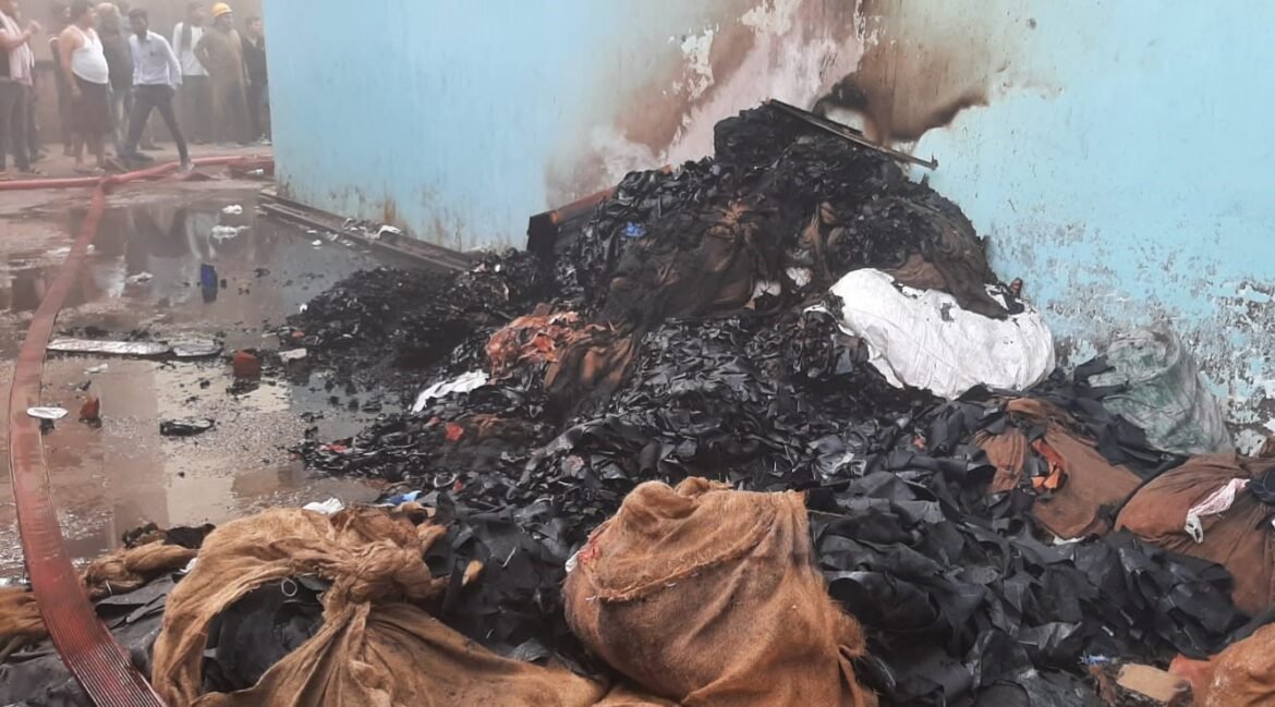 Negligence: Fire broke out twice in same factory in residential area, fire brigade found control