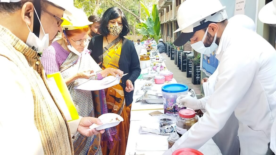 Students made peda-pasta from amla, exhibition organized in DEI