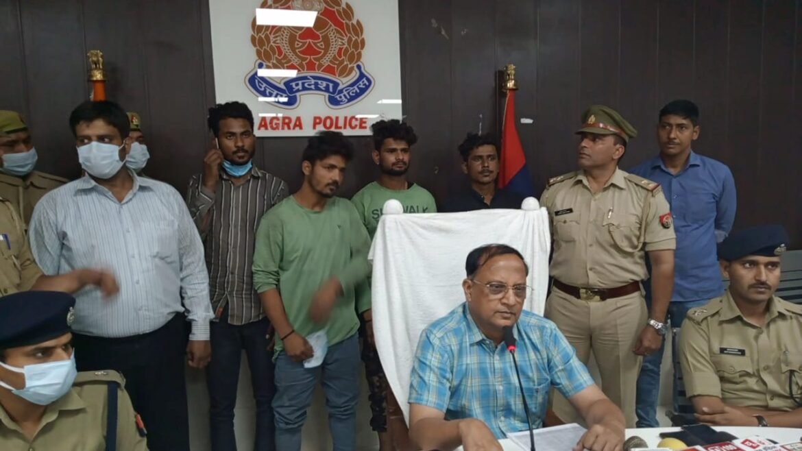 Saraf also arrested along with gang of thieves, cash and jewelery worth lakhs recovered, 16 thefts in Agra