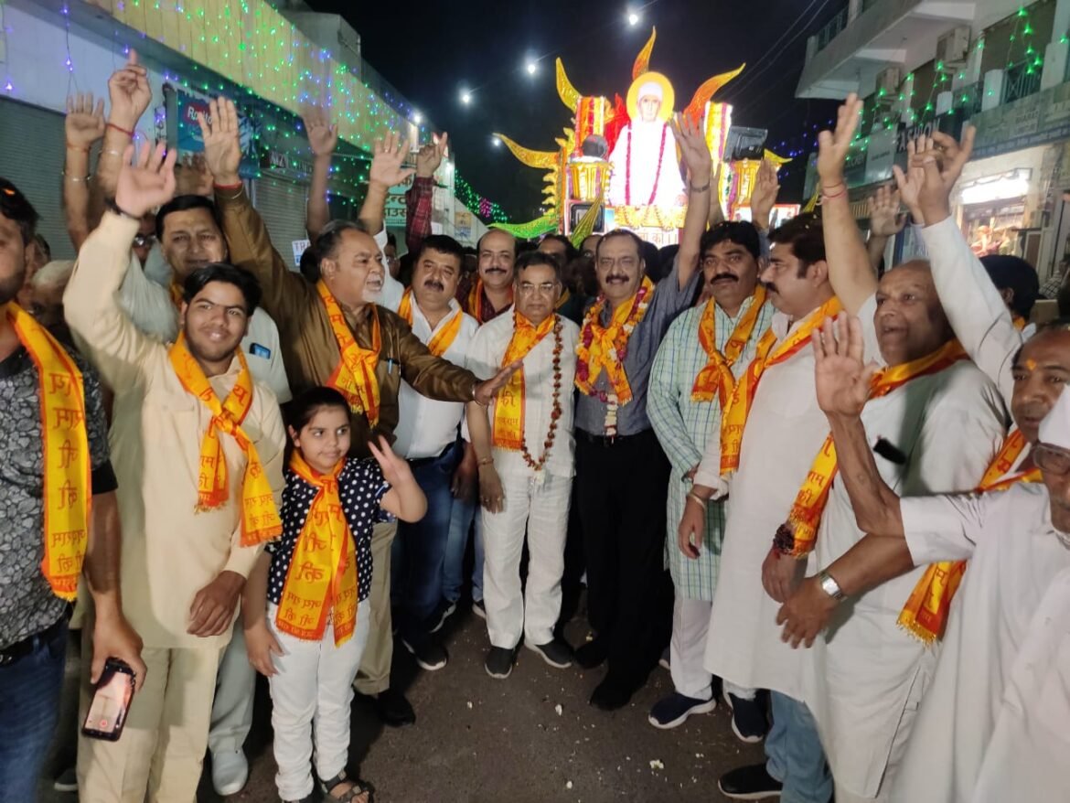 142nd birth anniversary of Sai Leelashah celebrated with pomp, Rath Yatra taken out with bandwagon