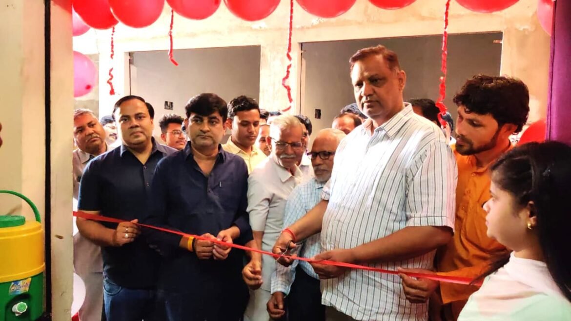 Rajiv Gandhi Youth Computer Center opened in Etmadpur, orphan children will get free education