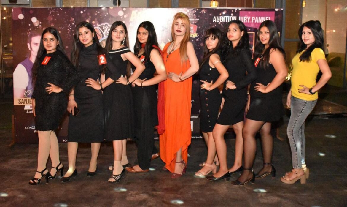 Mr and Miss Agra auditions concluded, contestants compete for the semi finals