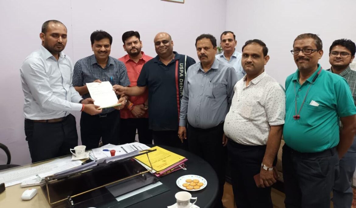 Employees are being deprived of EPF benefits, Laghu Udyog Bharti submitted memorandum seeking solution