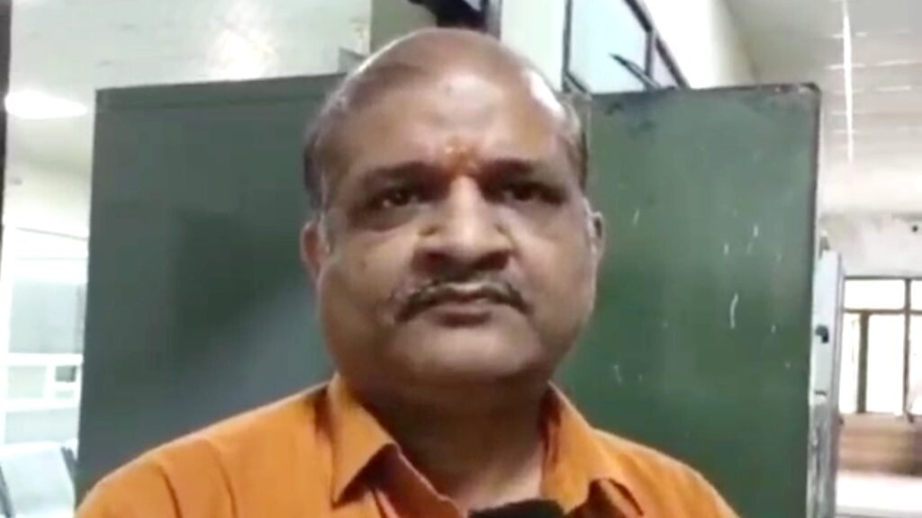 Issues heated up in the core committee of Agra University, questions raised on the construction of Shivaji Mandapam and Sanskriti Bhavan