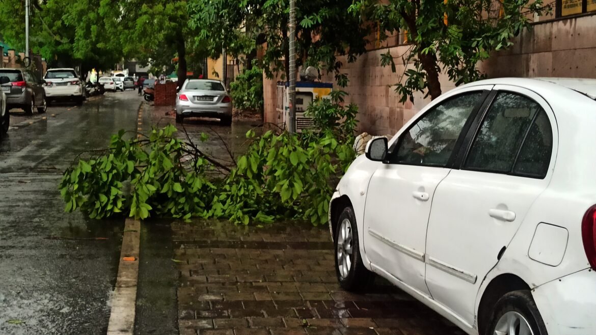 Heavy rain accompanied by dusty storm, drop in temperature, relief from heat